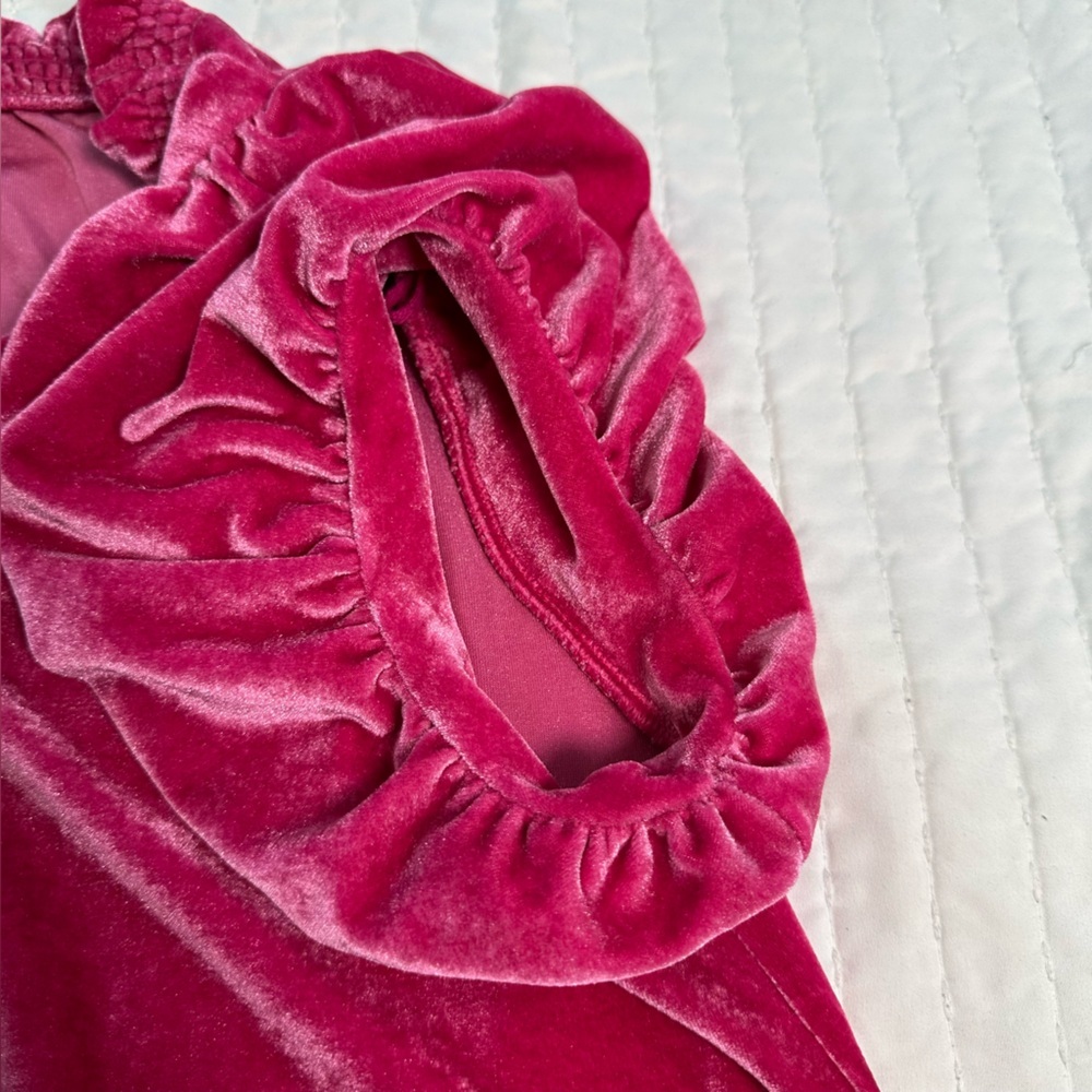 Free People Fuchsia Crop Top Terese Velvet Shorts Puff Sleeve Keyhole Tie Neck - Picture 12 of 16